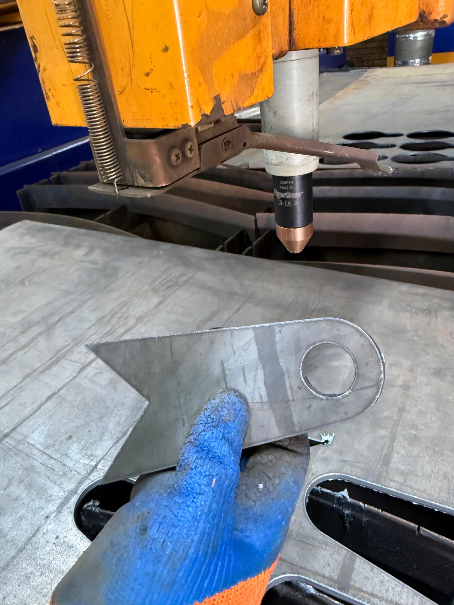 WeCutSteel (12)