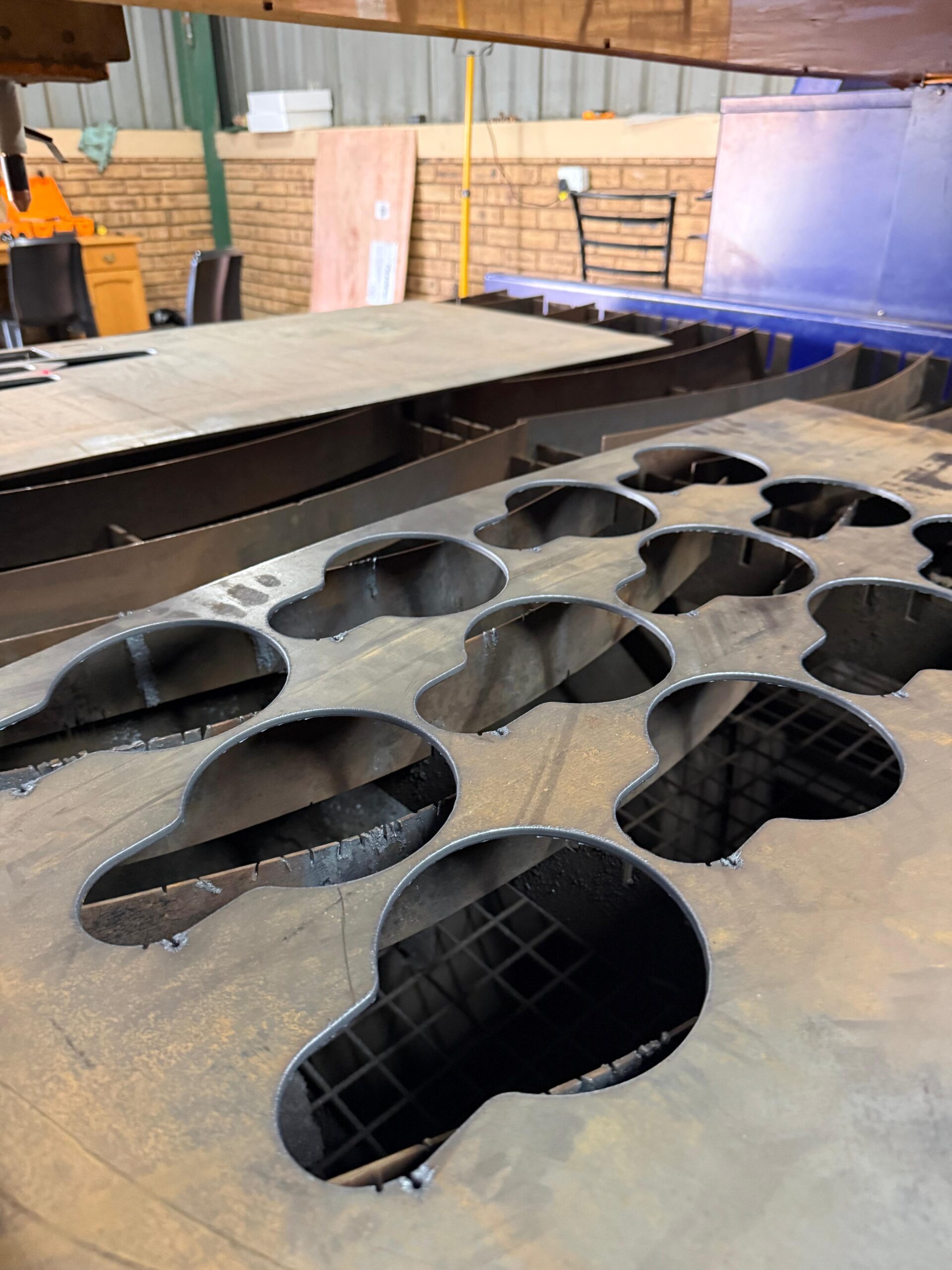 WeCutSteel (7)